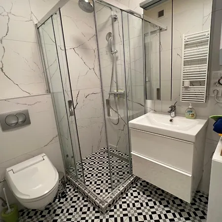 Апартаменты Koromed *